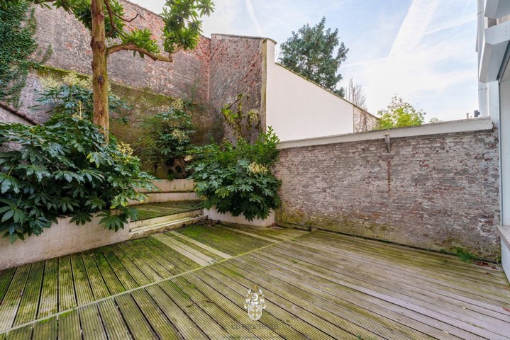 AVRIL25 – de Wynants immeuble de rapport avec jardin