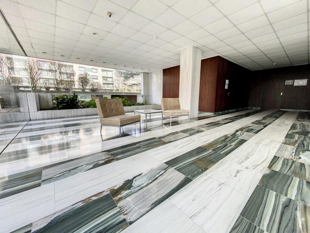 LC0126/AG – Montjoie 171 Bureaux